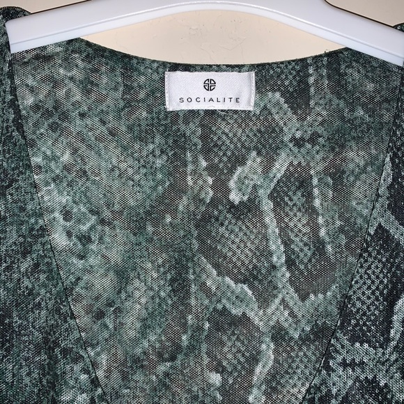 Socialite Bodysuit - Picture 2 of 3